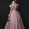 Robes de soirée Dusty Pink Bow Cocktail sans manches sans bretelles une ligne mince personnaliser robes de soirée de fiançailles de mariée Vintage 2023