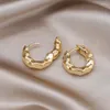 Pendientes De Aro Chapados En Oro De 14 Quilates Diseño Francés Joyería De Moda Simple Redondo Metal Plisado Elegante Accesorios De Trabajo Diario Para Mujer