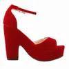 Sandals Loslandifen Zomer enkelriem Sandaal 12 cm vrouwelijke pompen sexy Peep Toe Square High Heel Woman Shoes Flock Platform trouwschoenen Z0420