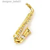 Pins Brooches Wuli baby 2-color Saxophone Brooches For Women Unise Rhinestone Instruments Music r Casual Brooches GiftsL231120