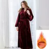 Ropa de dormir para mujer Albornoz de lana de coral extra largo de invierno Mujeres con capucha Cálido Kimono Albornoz de baño Acogedor batas de ducha Camisón de batas sueltas