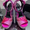 Fuchsia Roman Sandals Designer gekleurde Rhinestone Damesschoenen Modeplatform Heel Ladies schoen 14 cm hoge hakken enkelband feestje Sandaal 35-42 met doos