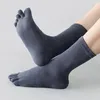 Chaussettes pour hommes 5 paires Casual Cinq orteils Longs Hommes Sports Sweat Déodorant Doigts Séparés Bas Mâle Antidérapant Tube Moyen Cheville Sox