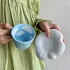 Tasses soucoupes Style moderne peint à la main bleu ciel nuages tasse à café en céramique avec soucoupe mignon créatif tasses à lait plat décor à la maison verres cadeau