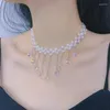 Anhänger-Halsketten, elegante Schlüsselbein-Halskette für Frauen, Mädchen und Braut, formelles Kleid-Accessoire, exquisiter Zirkon-Perlen-Strick-Choker-Schmuck