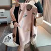 Écharpe de luxe de créateur Écharpe chaude Femmes et hommes Fashion d'hiver épaississement de la mode douce pashmina touche confortable