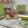 Designer-totes axelväskor kvinnor alligator handväskor på riktiga läderväska lady pläd utomhus pursar duffelbagage