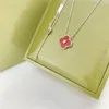 Cheap Sale Vintage Womens Gold Necklace Designer Jewelries Iconic Mother-of-pearl Jewelry Four-leaf Clover Fashion Valentine's Gift No Box