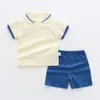 Zestawy odzieży 2023 Summer 2 sztuki strój baby chłopięce ubrania swobodne modne kreskówki śliczne bawełniane koszulki butikowe butique dzieci BC2259