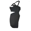 Vestidos casuales Mujeres Halter Sexy Vestido corto Summer Color sólido Negro sin mangas sin espalda Hollow Out Slim Fit Bodycon Night Club Chic