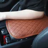 Nuovo PULeather Auto Center Console Cover Pad Cuscino protettivo in pelle impermeabile Cuscino per seggiolino auto Cuscino di protezione Supporto per le mani