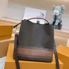 Eimer Tasche Leder Luxus Designer Tasche Marke Frau Umhängetaschen Frauen Schulter Taschen Mode Klassische Braune Blume Tote Handtasche