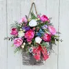 Dekorativa blommor Blomma Door Hanger Basket Pink Berry Wildflower Wreath Spring och Summer Floral Hang Home