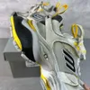 2023 Zapatos de marca de diseñador para hombres, deportes para mujeres, amarillo de alta calidad, cómodo y realzado, cuero agrietado Ba, últimos colores