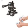 RC Robot Eborui Battle 24g Humanoid Fighting W Två kontroll Joysticks Real Boxing Fight Experience For Kids 230419