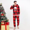 Family Matching Outfits 2023 Christmas Pajamas Set Mom Dad Kids Hooded Top Long Pants Home Suit Baby Romper Xmas Look 231118