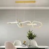 Lampadari Lampadario a Led in oro Cucina moderna con isola Design creativo Anello di illuminazione Apparecchio di illuminazione Decorazione della casa Lampada a sospensione di lusso per sala da pranzo