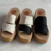 2023-femmes Slip-On Designer Slippers Sliders Slides Sandales Flat Woody Mules Sable de désert noir blanc extérieur homme pantoufle coulissant sandale sandale éraflures