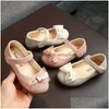 Sneakers Kids Girls Pearl Crystal Princess Shoes Wedding Dress Non Slip Pu Leather Flat Dance for Children 230322 Drop Delivery Baby DH2JE