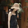 Szerokie brzegowe czapki kobiety słomka kapelusz bokowy dekoracje stały kolor oddychany zwinięty krawędź składana krawędzia filtra przeciwsłoneczne dekoracyjne wakacje