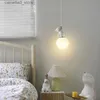 Lampki sufitowe Nowoczesne LED Bedside Chandelier Śliczny mały biały niedźwiedź chłopiec dziewczyna pokój dekoracyjny Nordic Creative Corridor Balkon Light Q231120
