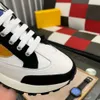 Klassieke luxe merk sport-casual schoenen koeienhuid reliëf comfortabel ademend puur handgemaakte hoogwaardige herenschoenen