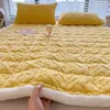 Matratzenauflage, Winter-Matratzenauflage aus weichem Fleece, für Zuhause, Schlafsaal, Einzelbett, Doppelbett, zusammenklappbare Bettwäsche, dünne Tatami-Matte, warmer Matratzenbezug 231120