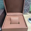 Lujo A Diseñador P Gris Marrón Caja de reloj cuadrada Material de cuero de madera Paquete de certificado Folleto Conjunto completo de accesorios de reloj de lujo para hombres y mujeres box lb factory