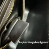 7A Bolsas de grife de qualidade Bolsas femininas da moda Bolsas tote de luxo Bolsa de ombro Pacote mensageiro de alto sentido 18,5 cm 22 cm