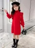 Robes de fille automne hiver vêtements pour bébés filles robe tricotée 2023 princesse solide rouge à volants élégant doux à manches longues pulls jupes