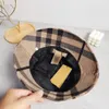 Breite Krempe Hüte Eimer Hut Wildleder Stoff Mode Kappen Streifen Druck Marke Designer Frauen Nylon Herbst Frühling Faltbare Fischer Sun Cap Udth