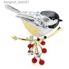 Pins Brooches Wuli baby 2021 Multicolor Bird Brooch Pins Quality Enamel Ainmal Brooches New Year Designer Jewelry Gift Pyrrhula pyrrhulaL231120