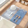 Tapis de table en silicone filtre à eau tampon cuisine isolé antidérapant épaissi robinet drainage empêche l'engorgement protège les surfaces