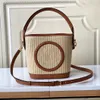 Designer vävd hinkväska petit hink designer axel rem totes cirkel bokstäver logotyp crossbody handhållen shoppingväska för kvinnor