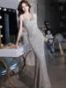 Runway Dresses Shiny Silver Celebrity Mermaid Spaghetti Strap Beading V-Neck Slim paljettfest Backless dragkedja Long Evening Prom-klänningar