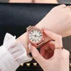 Polshorloges beroemde dames lichtgevende kwarts kijken vrouwen casual metal mesh roestvrijstalen horloges voor vrouwelijke relogio feminino