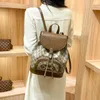 Sac 32% de réduction Sac à main de designer Hong Kong Nouvelle tendance de la mode Sac à dos en cuir pour femmes Sac de voyage polyvalent