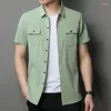 Chemises décontractées pour hommes Safari Style Hommes Chemise à manches courtes Mode d'été Vêtements masculins Coréen Streetwear Lâche Solide Poche Bouton Tops 2023