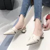 Sandals Summer Punted Teen Women Mode Hoge kwaliteit Beige Square Heel Shoes Casual Sweet Party Yellow Heel