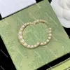 Spille classiche con lettere di perle Spille di grandi dimensioni Maglione Spilla decorativa Spilla da uomo firmata da donna