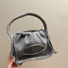 Lyxdesigner väskor toppkvalitet axelväska kvinnors tote koppling klaff jingle väska crossbody väskor män mode kväll fodral kort kortväska tjej jingle handväskor