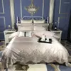 Устанавливает французский высококлассный кровать с четырьмя частями Satin Salk Cotton High-end Pure Sheet European European Luxury Court Lightxd8lxd8l