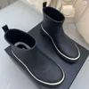 Vinterkvinnor Black Huashan Camellia Designer Short Martin Snow Boots Bekväma lätta utomhusresor