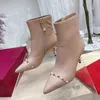 Luxurys Designer Brand Heels Boots Ankle Boot High Heel Autumn Winter Short Platform Party Dress Pumps Pointy Toe Stiletto Booties Anti Slip Wear Rivet Boots