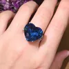 Klaster Pierścienie 18k białe złoto 24ct Cut Natural Blue Topaz Kierunka Pierścień Biżuteria Biżuteria Weddna Biżuteria Niestandardowa impreza dla niej