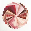 Tissu 30 Pcs Rose Rouge Beige Noir Couleurs Japonais Tissu Teint À La Main DIY Tissu Patchwork Fait À La Main 100% Coton Tissu Bundle 20x20cm 230419