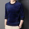 T-shirt da uomo 2023 Autunno Inverno Uomo a righe orizzontali Top Blu Navy Rosso Bianco Fodera in pile T-shirt termiche Maschili Abiti comodi OOTD