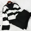 Women Dwuczęściowe spodnie Ultrafine 4xl AutumnWinter Knited 2 -ROUCE Korean Striped Flower Set i Pocket Solid Wide Lece ConjUntos 231118