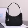 Sac à bandoulière de créateur, sac à bandoulière, sac à bandoulière, sac de luxe, tendance de la mode féminine, classique en peluche, cuir de haute qualité, meilleur cadeau de Noël 53