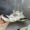 2023 Zapatos de marca de diseñador para hombres, deportes para mujeres, amarillo de alta calidad, cómodo y realzado, cuero agrietado Ba, últimos colores